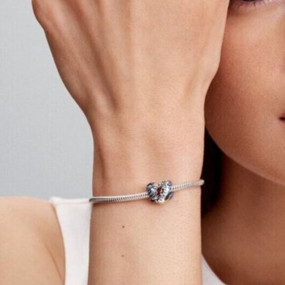 Pandora Stranger Things Glow-in-the-dark Heart Charm - Picture 6 of 7